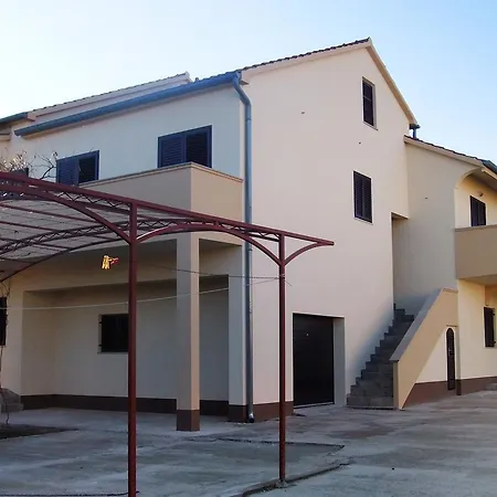 Apartamento 5088a Murter